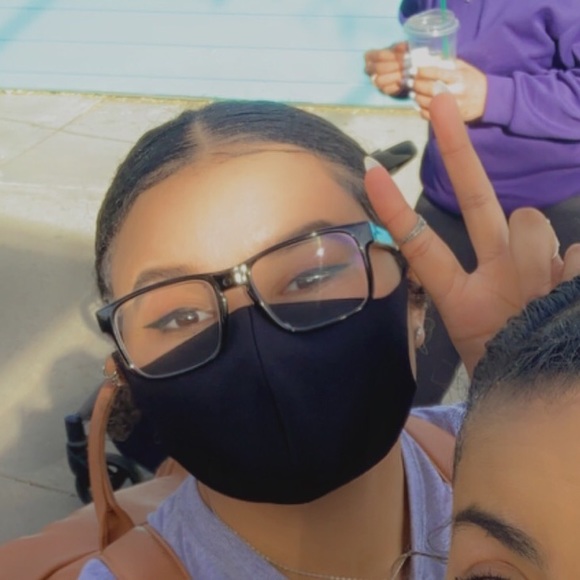 Meet your Posher, Ri - Picture 1 of 1